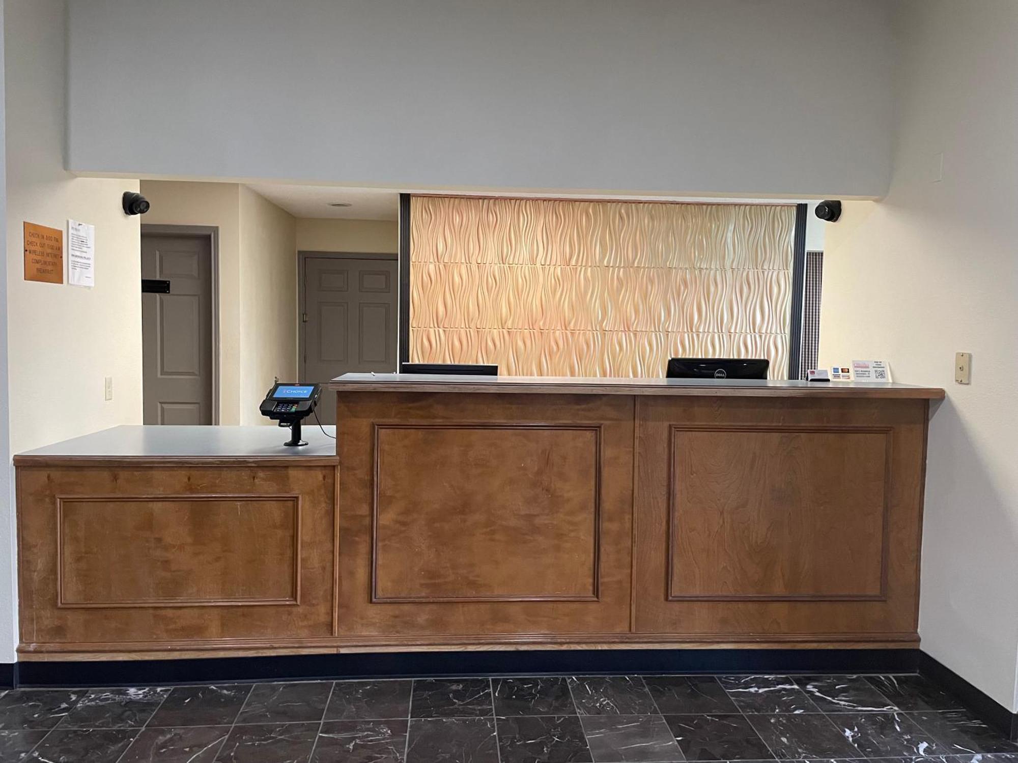 Econo Lodge Inn & Suites Sweetwater I-20 Eksteriør billede